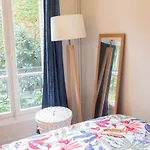 Superb Warm Apt Near Parc Monceau