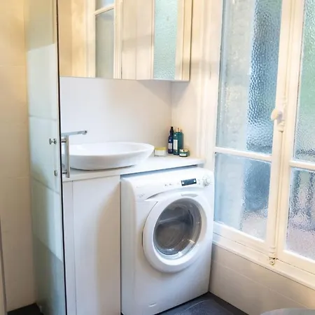 Superb Warm Apt Near Parc Monceau Apartment